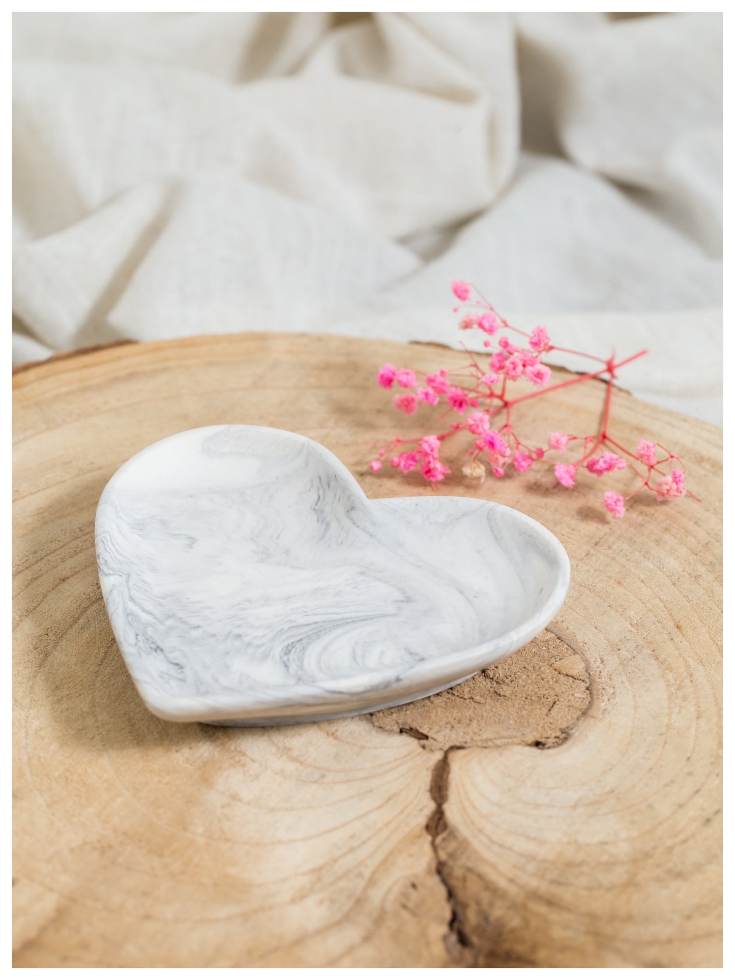 Jesmonite - Large Heart Trinket Dish