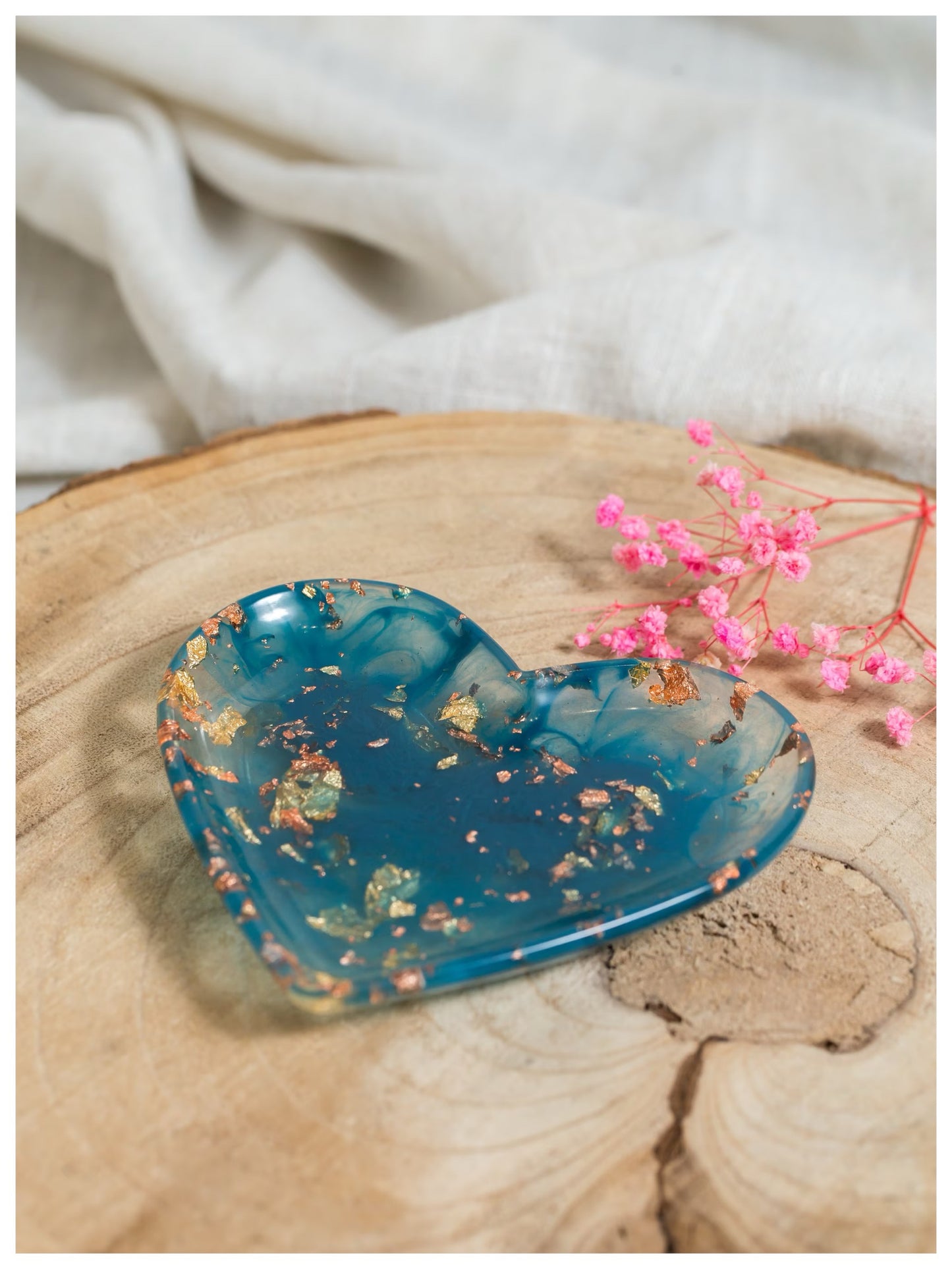 Resin - Large Heart Trinket Dish
